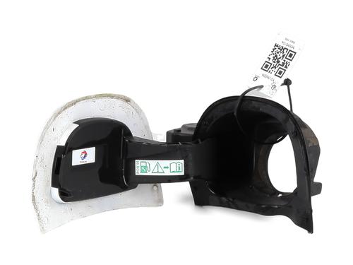 fuel-flap-citroen-c4-cactus-2014-33309293 main image