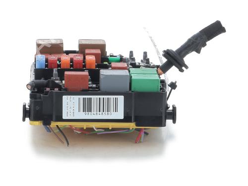 fuse-box-peugeot-rifter-2018-32201979 main image