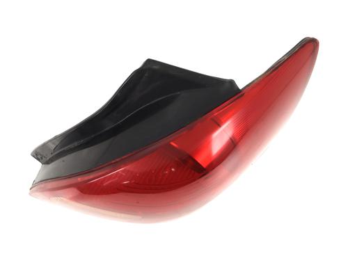 Højre baglygte TOYOTA COROLLA Verso (_E12_) 1.6 VVT-i (ZZE121_, ZZE121R) (110 hp) 30828250