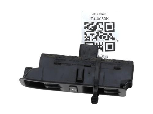 Venstre fortil elrude kontakt VW POLO V (6R1, 6C1) 1.6 TDI (90 hp) 30693509