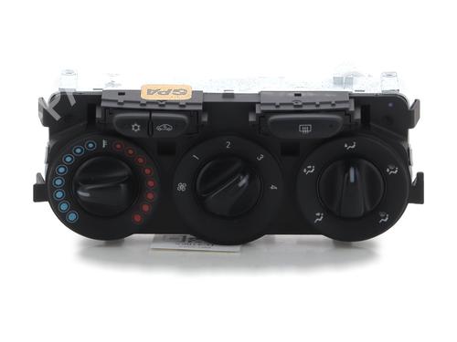 AC Styreenhet / Manøvreringsenhet OPEL CORSA E (X15) 1.3 CDTI (08, 68) (75 hp) 28686912