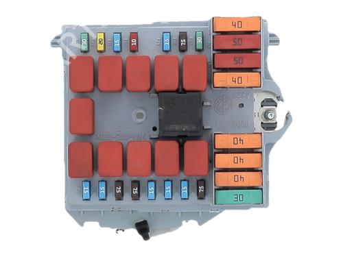 Fuse box PEUGEOT BOXER Van 2.0 BlueHDi 130 | BP37532492E1 - Image 2