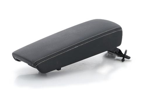armrest-center-console-renault-arkana-i-lcm_-ldn_-2019-36006541 main image
