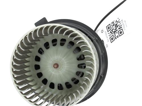 Heater blower motor PEUGEOT 2008 II (UD_, US_, UY_, UJ_, UR_, UC_) 1.5 BlueHDI 130 | BP19728083M62 