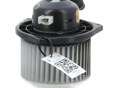 Heater blower motor SUZUKI GRAND VITARA II (JT, TE, TD) 1.9 DDiS All-wheel Drive (JT419, TD44, JB419WD, JB419XD,... | BP26969747M62 
