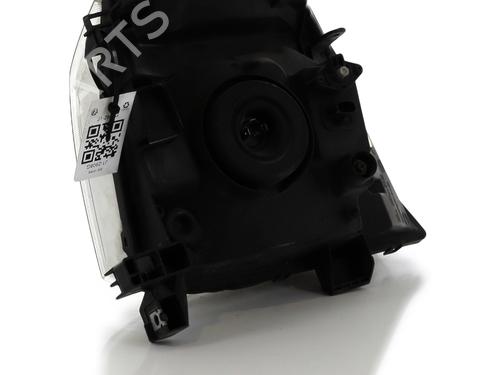 Left headlight NISSAN X-TRAIL I (T30) 2.2 Di 4x4 | BP26591521C28 