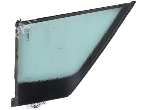 front-right-quarter-glass-peugeot-807-eb_-2002-34458346 main image