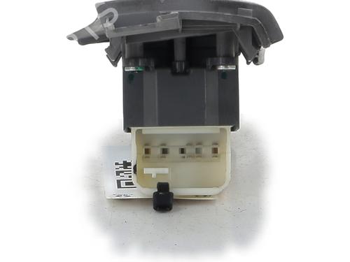 Left front window switch TOYOTA YARIS (_P9_) 1.4 D-4D (NLP90_, NLP90R) | BP30449261I27