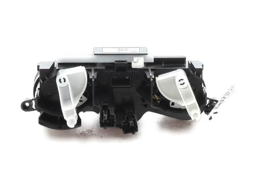AC-Styringsenhed/Manøvreenhed TOYOTA AYGO X (_B7_) 1.0 VVT-i (KGB70) (72 hp) 28834217
