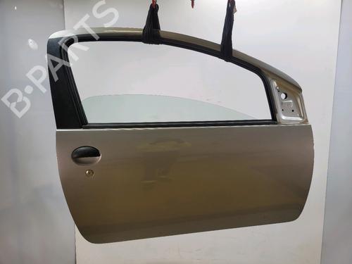 Used Right front door PEUGEOT 107 (PM_, PN_) 1.0 (68 hp) 31749741