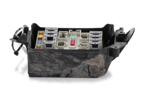 Used Fuse box RENAULT CLIO III (BR0/1, CR0/1) 1.5 dCi (88 hp) 31350328