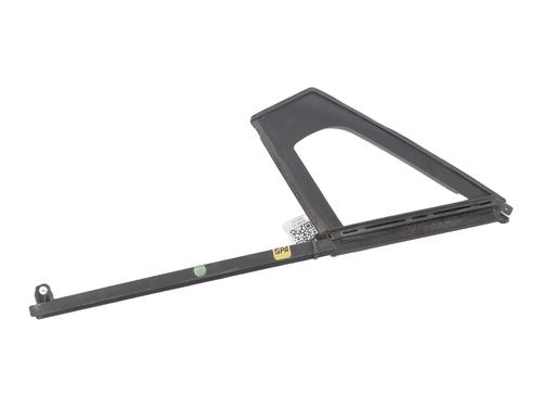 front-left-quarter-glass-renault-clio-iv-grandtour-kh_-2012-2013-2014-2015-2016-2017-2018-2019-2020-2021-32225613 main image