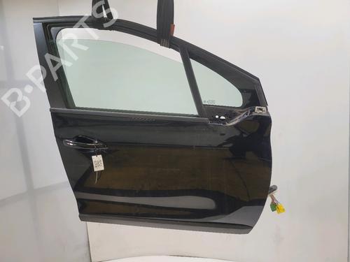 right-front-door-peugeot-2008-i-cu_-2013-38768960 main image