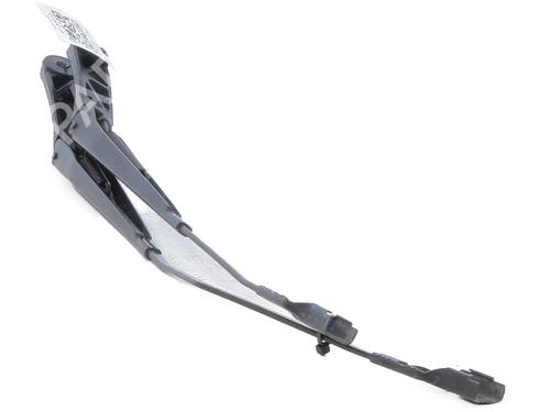Used Front windshield wiper arm VW TOURAN (1T1, 1T2) 1.9 TDI (105 hp) 27914695