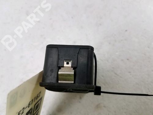 Left front window switch OPEL MERIVA A MPV (X03) 1.4 16V Twinport (E75) | BP10537572I27 
