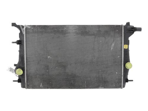 Used Water radiator Water radiator RENAULT SCÉNIC III (JZ0/1_) 1.9 dCi (JZ0J, JZ1J, JZ1K, JZ1S) (131 hp) 33332160 33332160