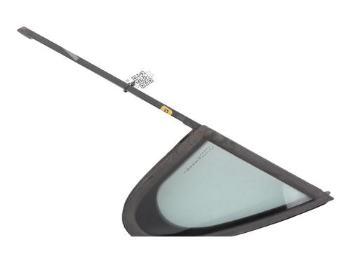 front-right-quarter-glass-peugeot-207-wa_-wc_-2006-2007-2008-2009-2010-2011-2012-2013-2014-2015-31937471 main image