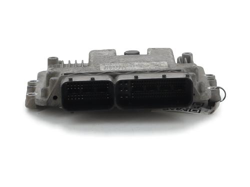 Used Engine control unit (ECU) SUZUKI SX4 (EY, GY) 2.0 DDiS 4x4 (RW420D) (135 hp) 30405070