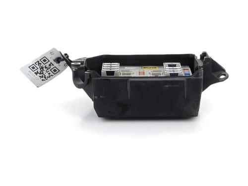 fuse-box-renault-clio-iii-br01-cr01-2005-2006-2007-2008-2009-2010-2011-2012-2013-2014-35748665 main image