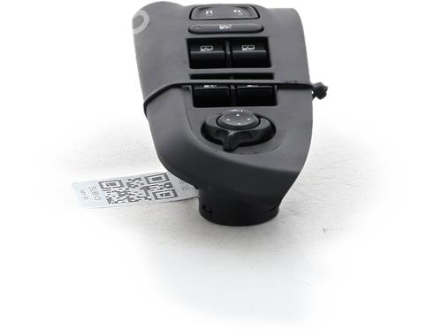 Left front window switch FIAT 500X (334_) 1.6 D Multijet (334AXA1B, 334AXA11) | BP39461634I27 - Image 3