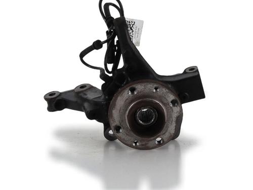 Used Left front steering knuckle Left front steering knuckle RENAULT ZOE (BFM_) ZOE (88 hp) 33972690 33972690