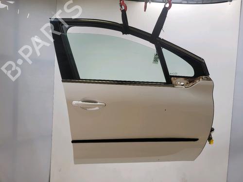 Used Right front door Right front door 37752314 37752314