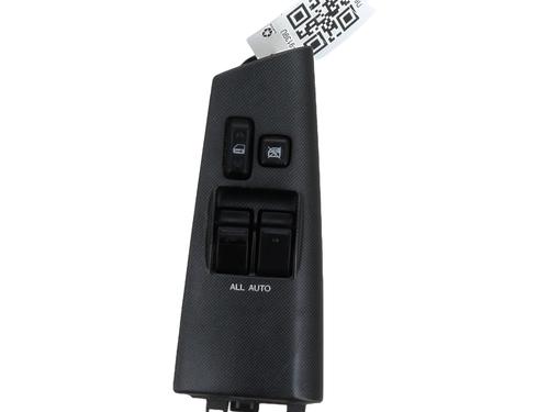 Used Left front window switch TOYOTA COROLLA (_E12_) 1.4 D (NDE120_, NDE120R) (90 hp) 30049616