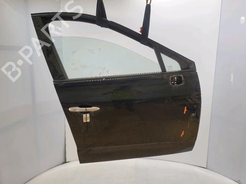 Used Right front door RENAULT SCÉNIC III (JZ0/1_) 1.9 dCi (JZ0J, JZ1J, JZ1K, JZ1S) (131 hp) 27195234