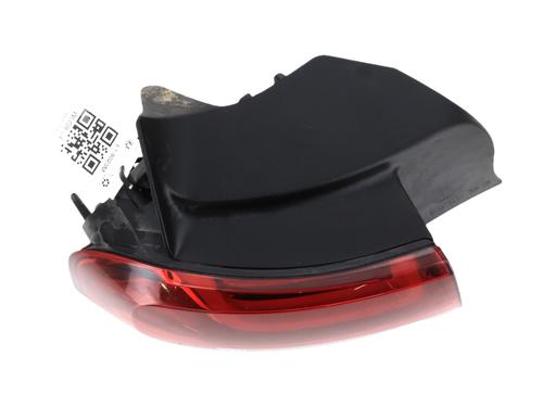 left-taillight-citroen-c4-cactus-2014-40004285 main image