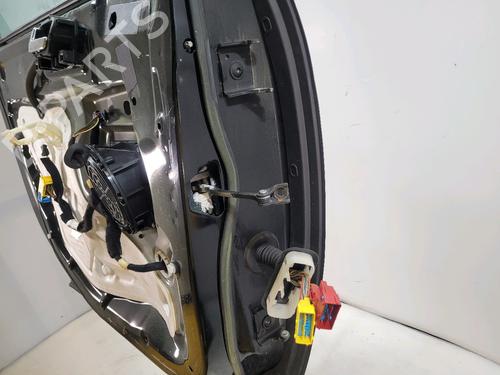 Left front door PEUGEOT 5008 (0U_, 0E_) 1.6 BlueHDi 120 | BP29702133C2 