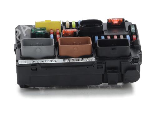 Used Fuse box CITROËN C3 II (SC_) 1.4 HDi 70 (SC8HZC, SC8HR0, SC8HP4) (68 hp) 30379622