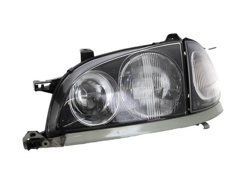 Left headlight TOYOTA AVENSIS Estate (_T22_) 2.0 D-4D (CDT220_, CDT220R) | BP31057556C28