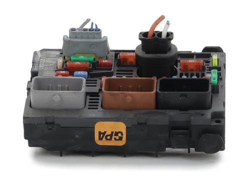 Used Fuse box PEUGEOT 3008 I MPV (0U_) 1.6 BlueHDi 120 (120 hp) 29381766
