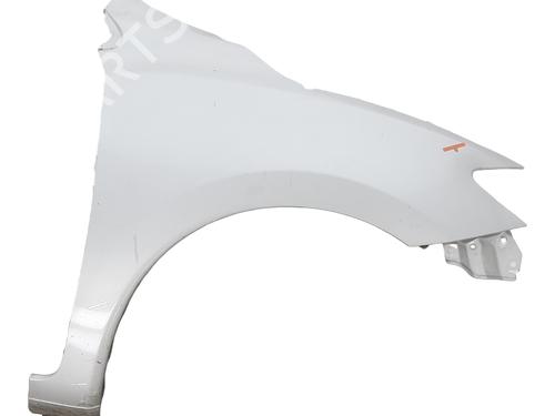 right-front-fenders-nissan-pulsar-hatchback-c13-2014-32513566 main image