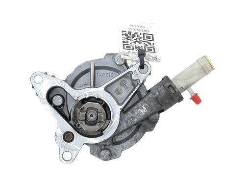 Used Vacuum pump RENAULT MASTER III Van (FV) 2.3 dCi 145 FWD (FV0E, FV0F, FV0H, FV02, FV0M, FV0S,... (146 hp) 32039422
