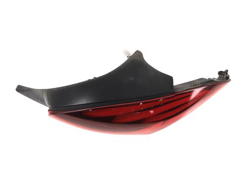 Used Right taillight PEUGEOT 208 I (CA_, CC_) 1.2 THP 110 (110 hp) 31662031
