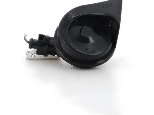 horn-vw-polo-vi-aw1-bz1-ae1-2017-38496395 main image