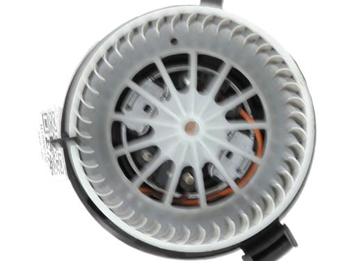 Heater blower motor CITROËN C3 II (SC_) 1.2 VTi 82 | BP36513559M62 - Image 2
