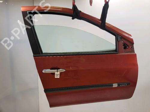 Used Right front door RENAULT CLIO III (BR0/1, CR0/1) 1.5 dCi (BR0H, CR0H, CR1S, BR1S) (106 hp) 31350333