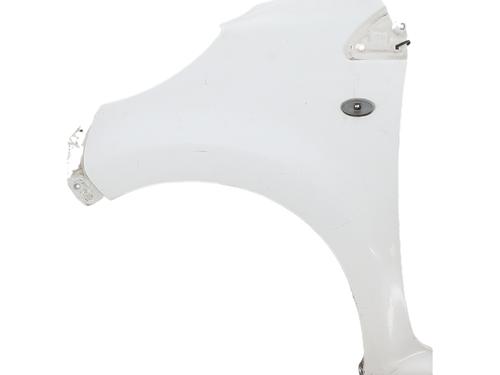 Used Left front fenders PEUGEOT 107 (PM_, PN_) 1.0 (68 hp) 31606942