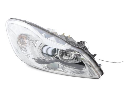 Faro destro VOLVO C30 (533) D2 (115 hp) 31056937