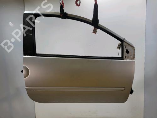 Used Right front door RENAULT TWINGO II (CN0_) 1.2 16V (CN04, CN0B) (75 hp) 32013302