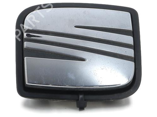 Used Tailgate handle SEAT IBIZA III (6L1) 1.9 TDI (131 hp) 28208015