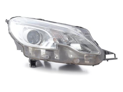 Used Right headlight Right headlight PEUGEOT 2008 I (CU_) 1.4 HDi (68 hp) 36512468 36512468