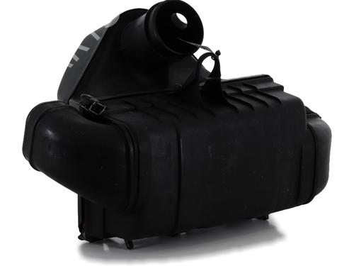 Boîtier de filtre à air MASERATI QUATTROPORTE V 4.2 (400 hp) 27812684