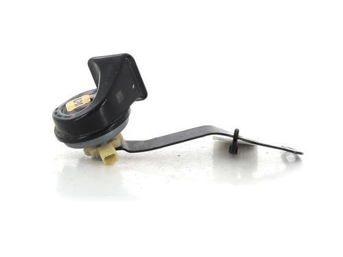 Used Horn PEUGEOT 2008 I (CU_) 1.2 THP 110 / PureTech 110 (110 hp) 32225845