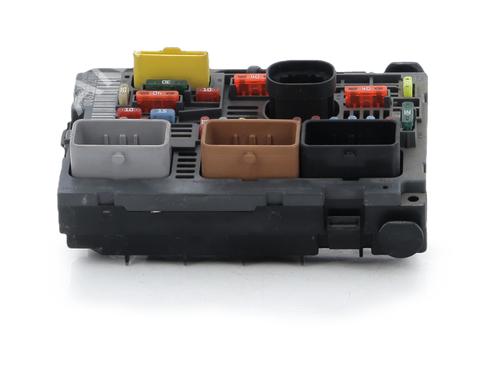 Used Fuse box Fuse box PEUGEOT 3008 I MPV (0U_) 1.6 HDi (114 hp) 35940790 35940790