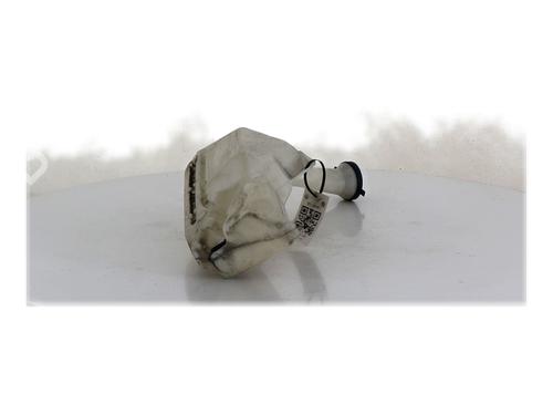 Used Windscreen washer tank PEUGEOT 206+ (2L_, 2M_) 1.4 i (2LKFWA, 2MKFWA) (75 hp) 30334926