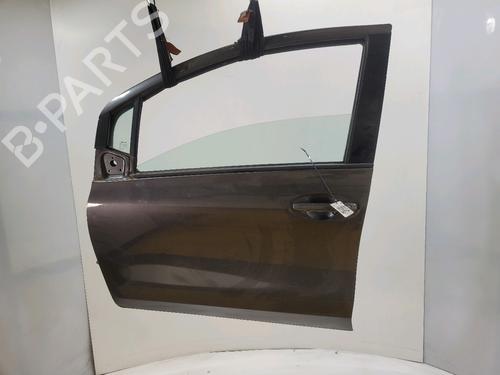 Used Left front door Left front door 37017106 37017106
