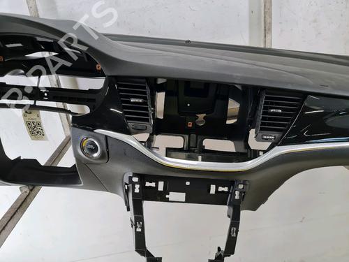 Dashboard OPEL ASTRA K (B16) 1.0 Turbo (68) | BP18483109C46 